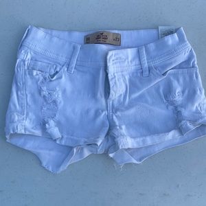 Holister white shorts size 00